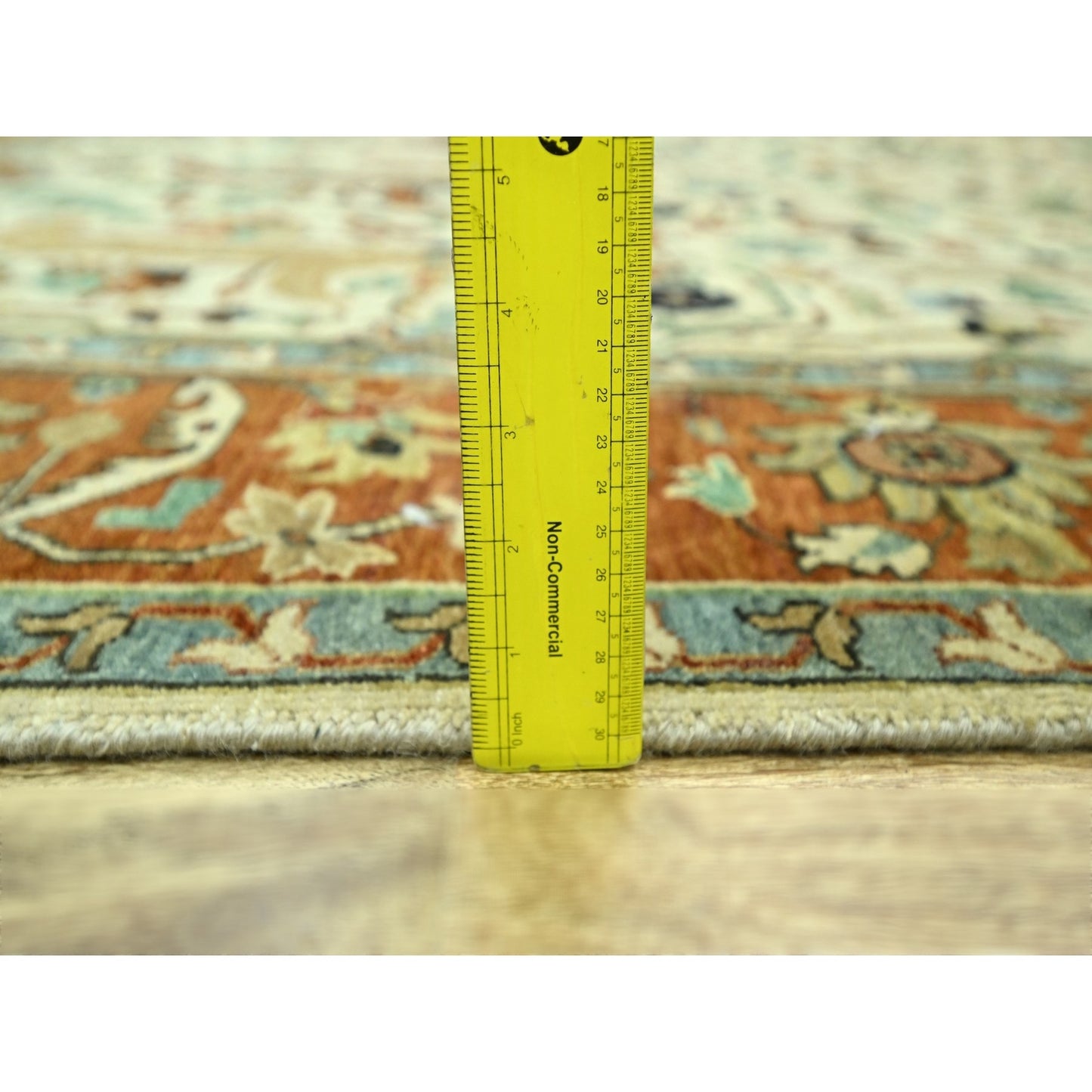 7'10"X10'3" Linen White Heris All Over Design Hand Knotted 100% Wool Rug