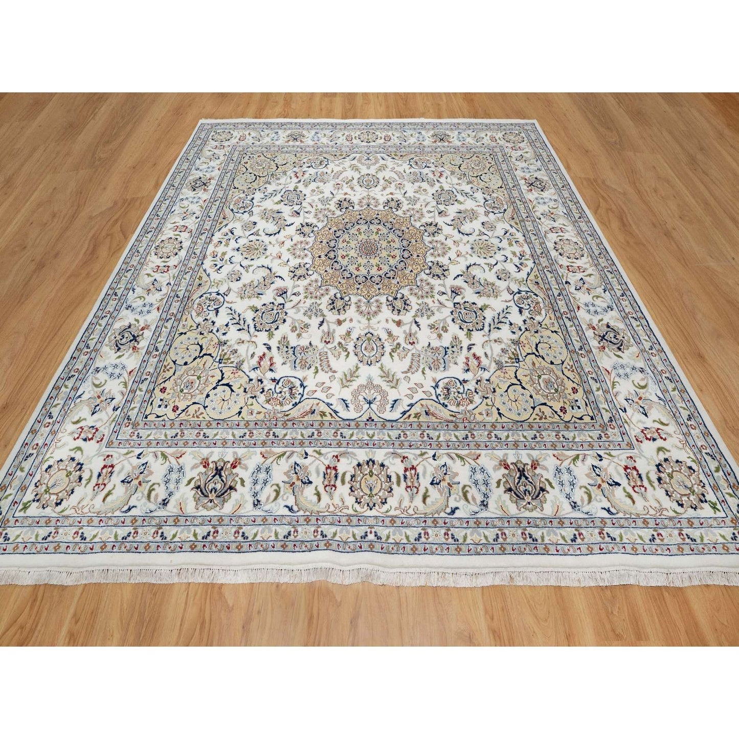 10'2"X10'2" Snow White 250 Kpsi Hand Knotted Nain Wool & Silk Square Rug