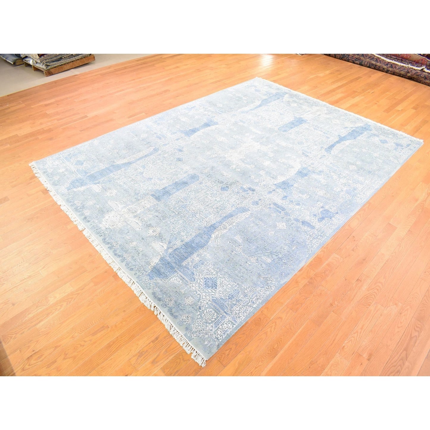 9'X12'2" Wool And Pure Silk Hand Knotted Blue Jewellery Design Rug