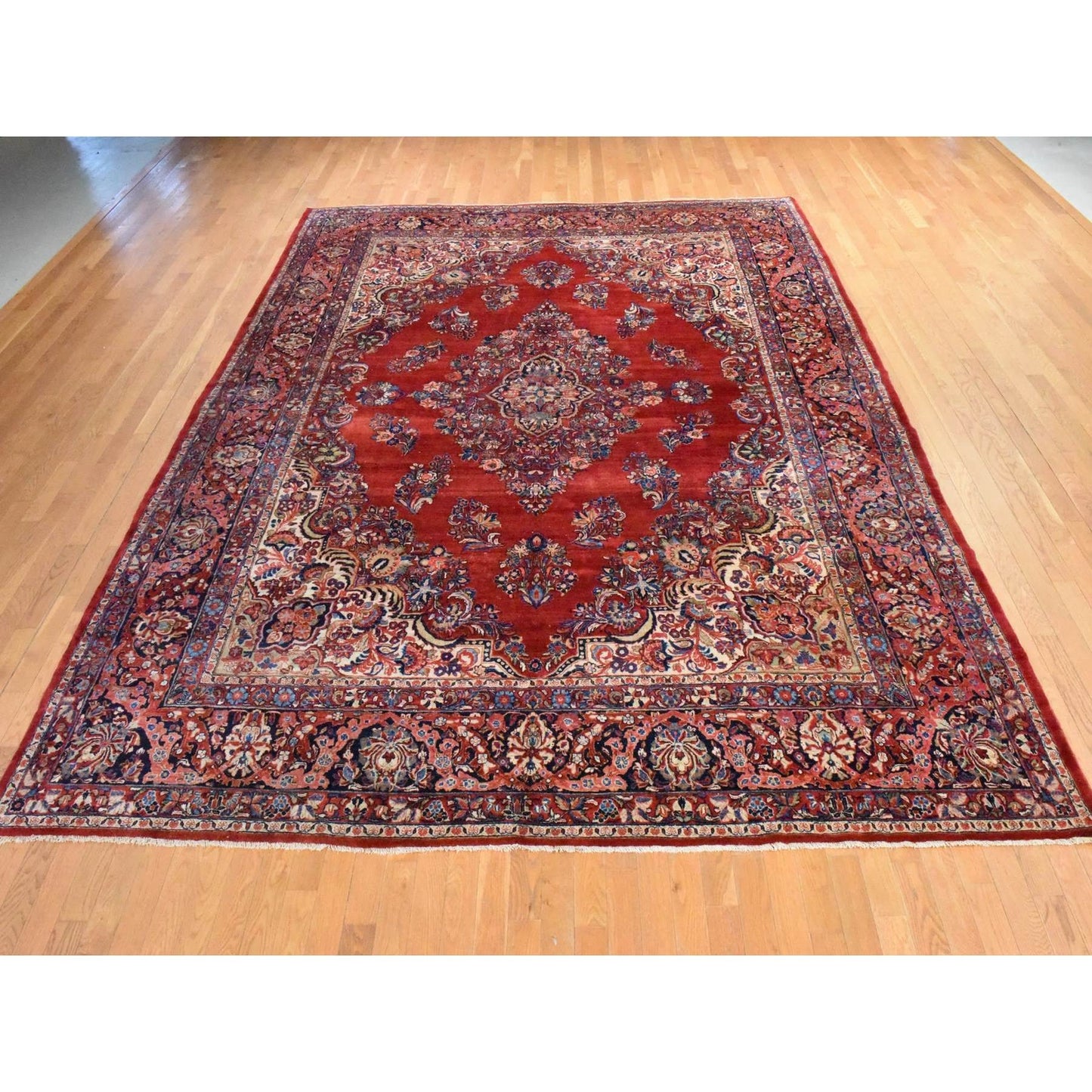 10'2"X13'3" Red Semi Antique Zoroastrian Saroogh Wool Hand Knotted Rug