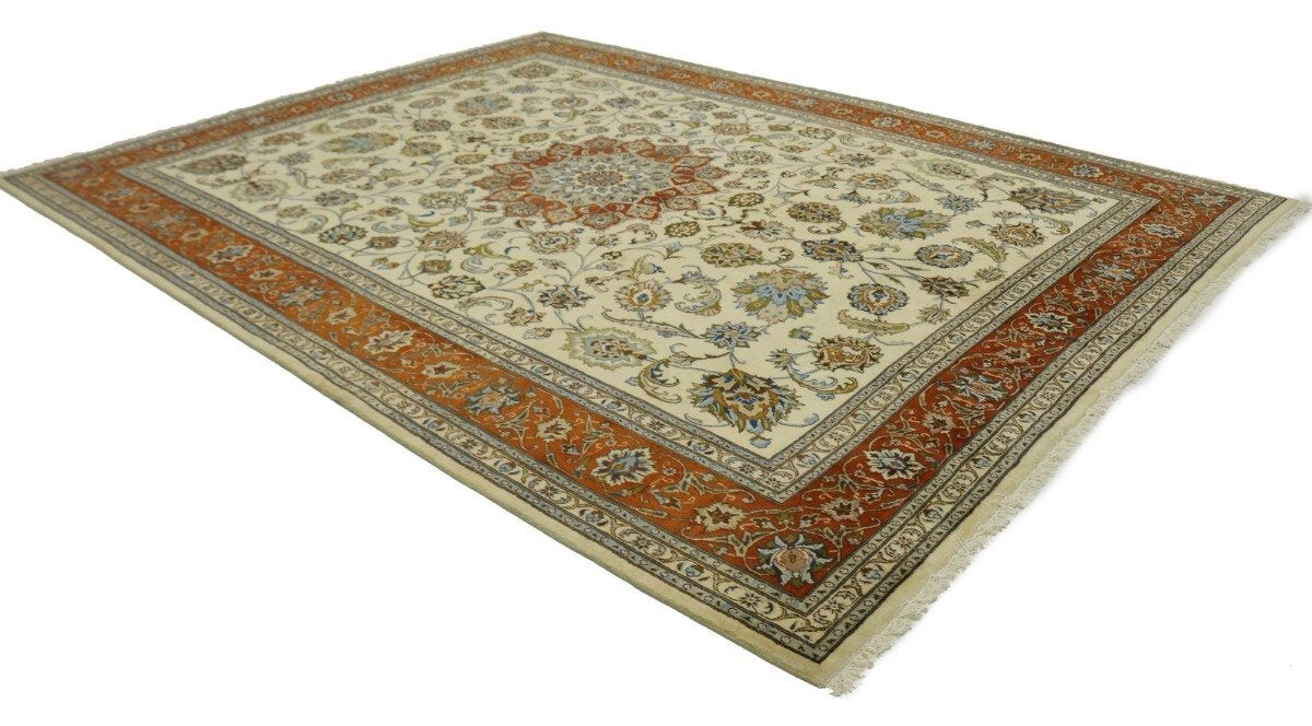 Rare Vintage Oriental Rug Classic Floral