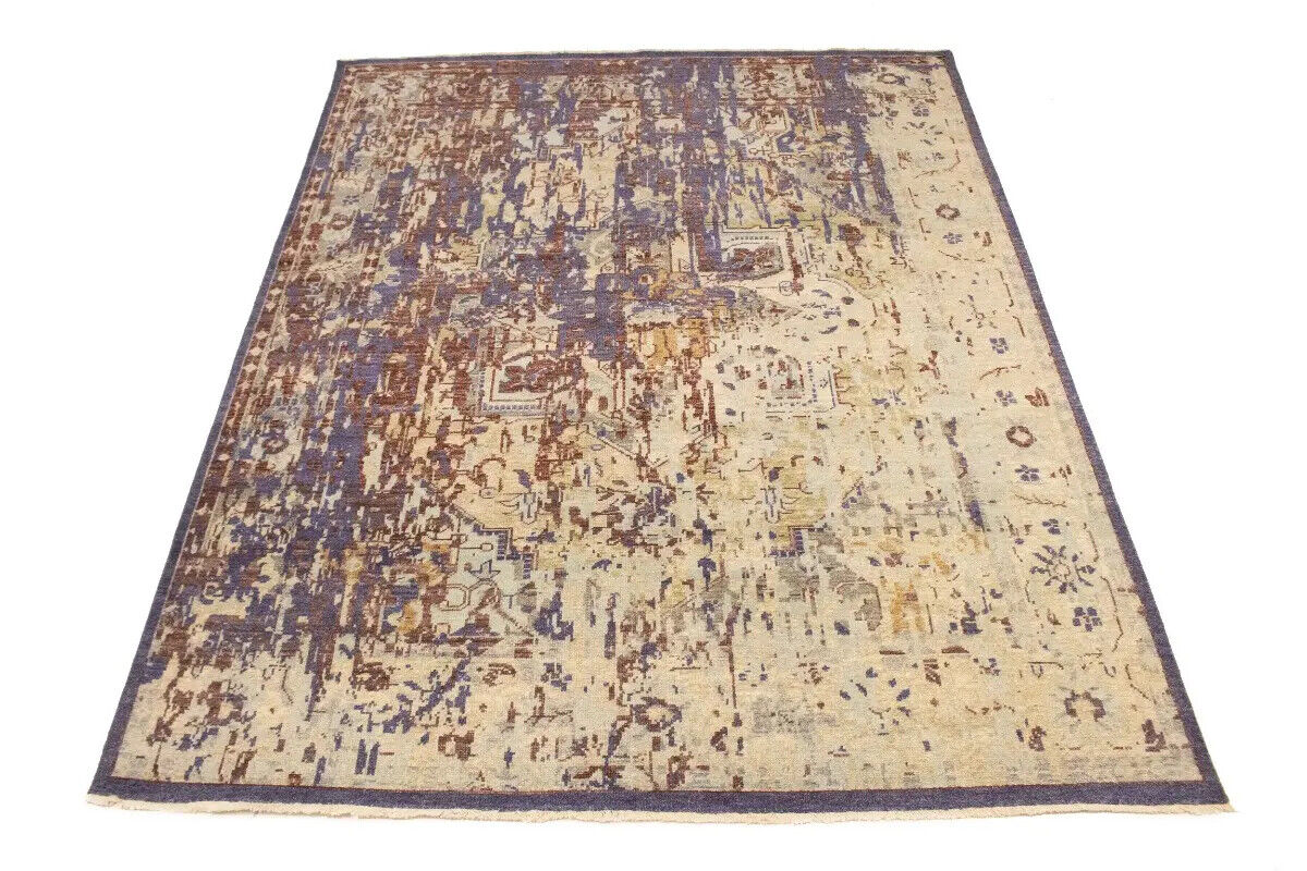 Distressed Floral Heriz Serapi Oriental Rug