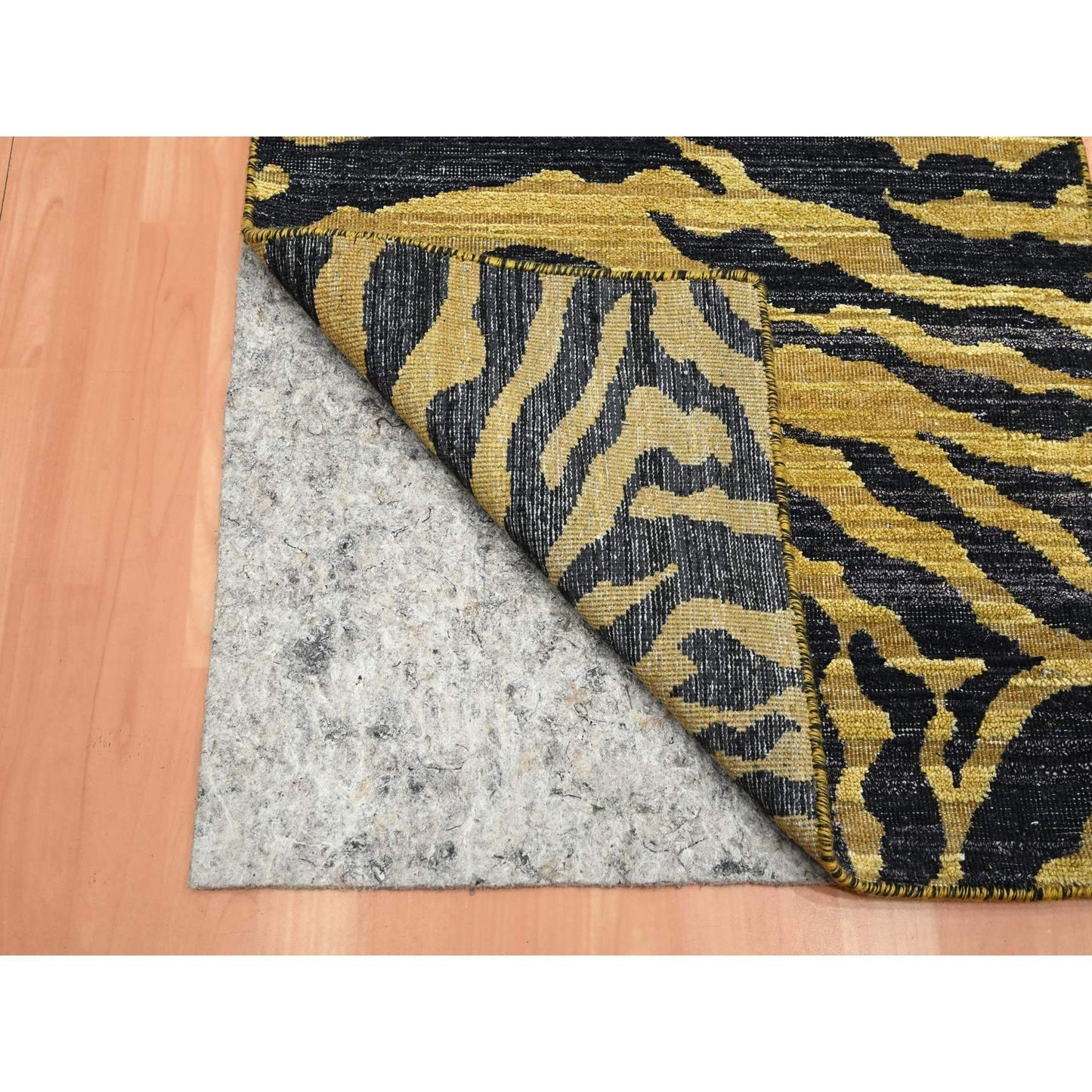 2'6"X12' Black-Gold Tiger Skin Design 100% Wool Hand Knotted Runner Rug