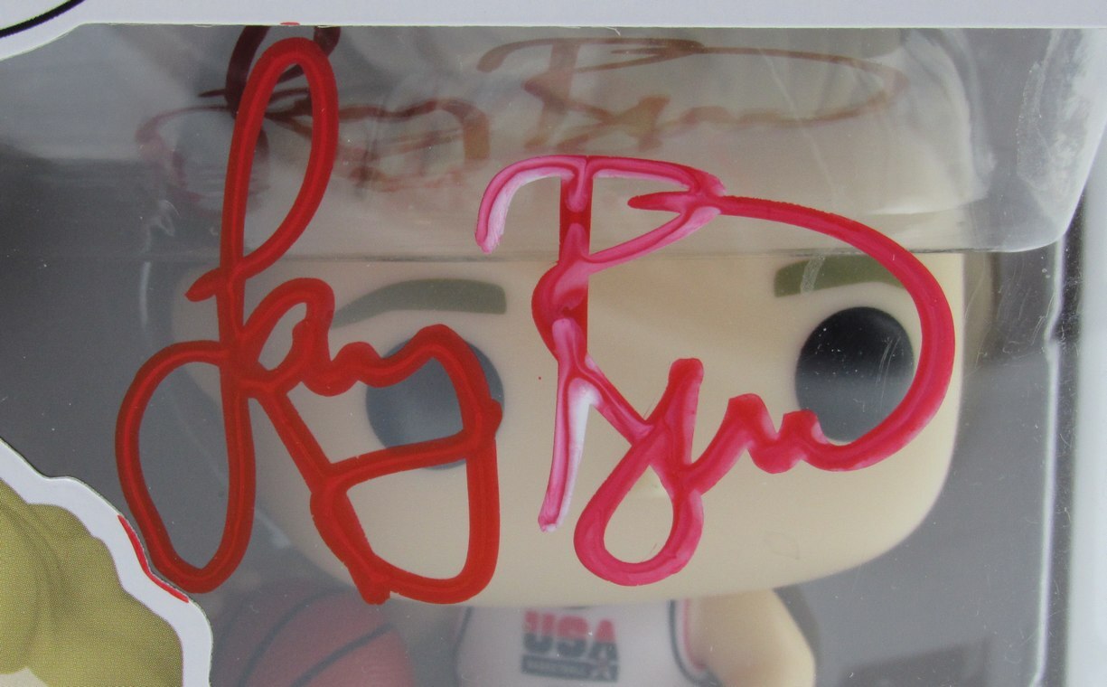 Larry Bird Hof Autographed Funko Pop! Figurine