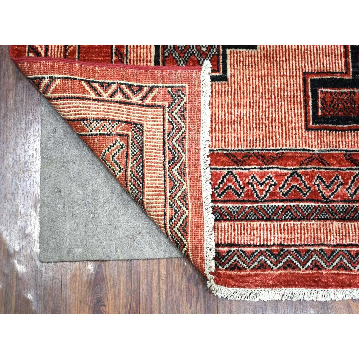 5'10"X8'10" Red Peshawar Berber Motifs Pop Of Color Wool Hand Knotted Rug