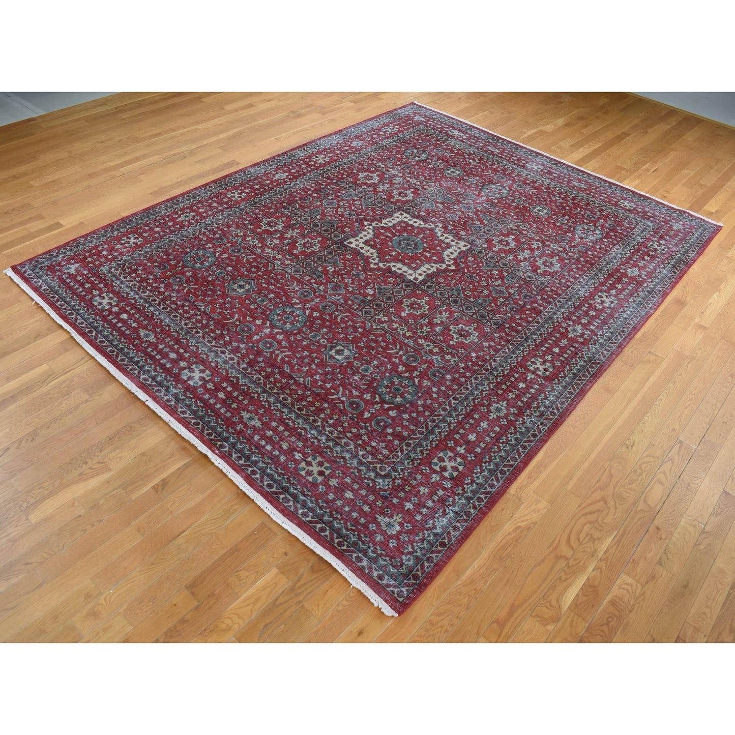 9'X12' Red Vintage Look Mamluk Worn Wool Hand Knotted Rug