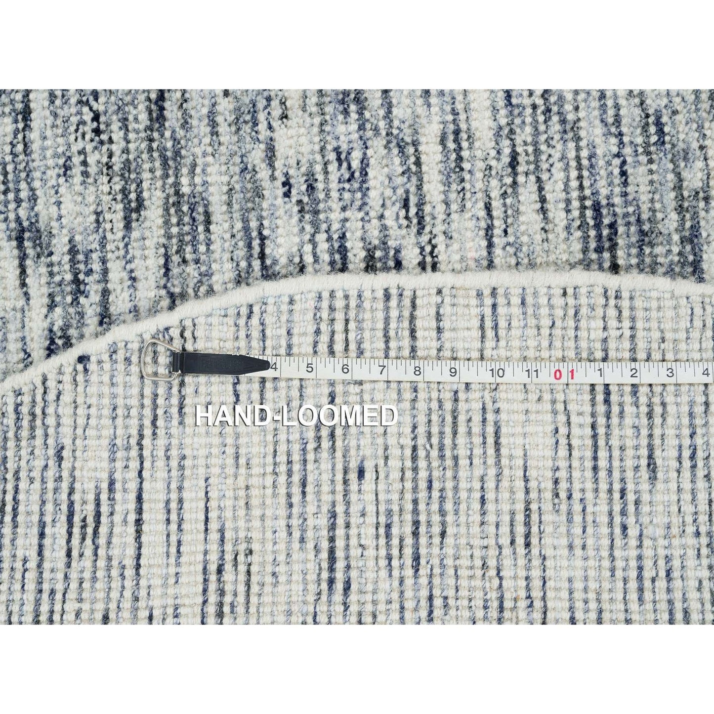 6'X6' Blue And Ivory Wool Hand Loomed Modern Striae Design Round Rug