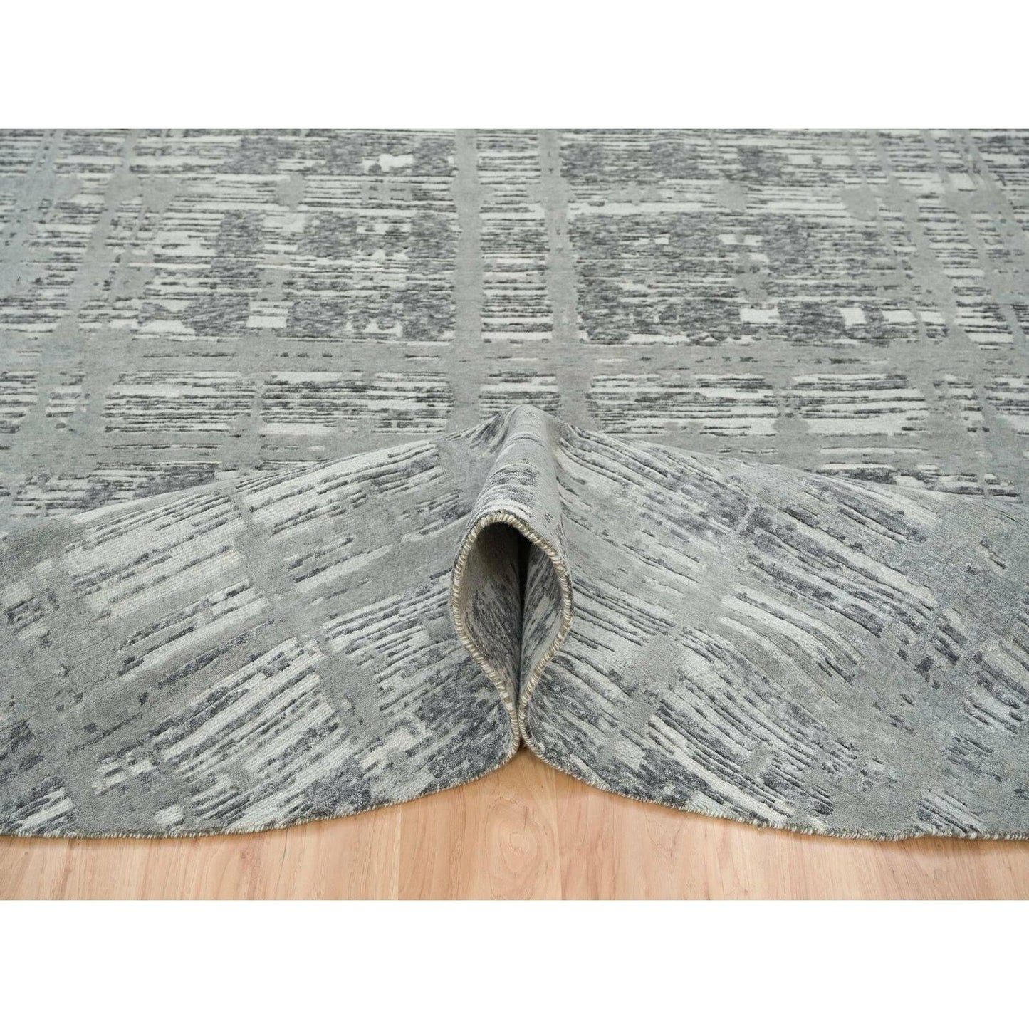 10'1"X10'1" Dark Grey Undyed Natural Wool Hand Knotted Round Oriental Rug