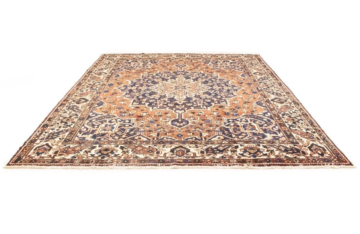 Handmade Vintage Floral Wool Oriental Rug Living