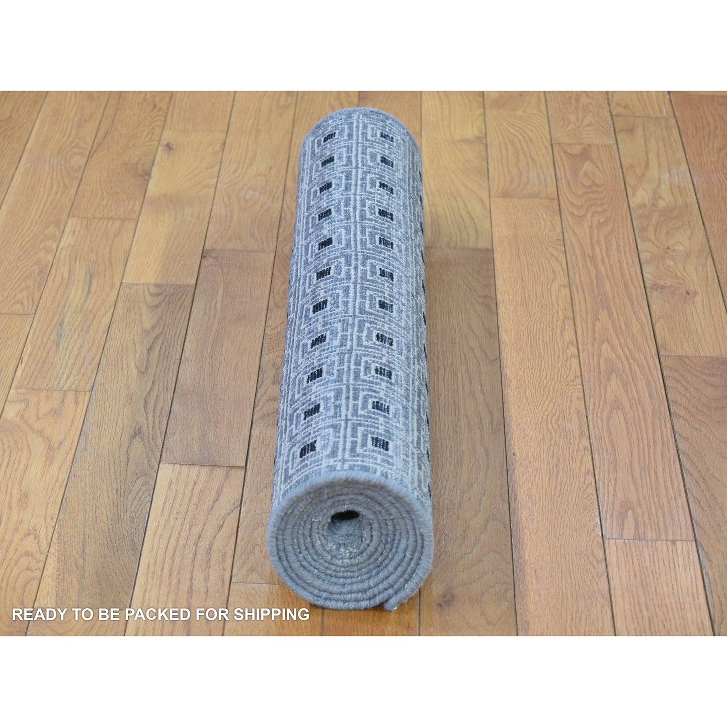 2'8"X8'1" Ivory Modern Pure Silk With Wool Hand Knotted Runner Rug