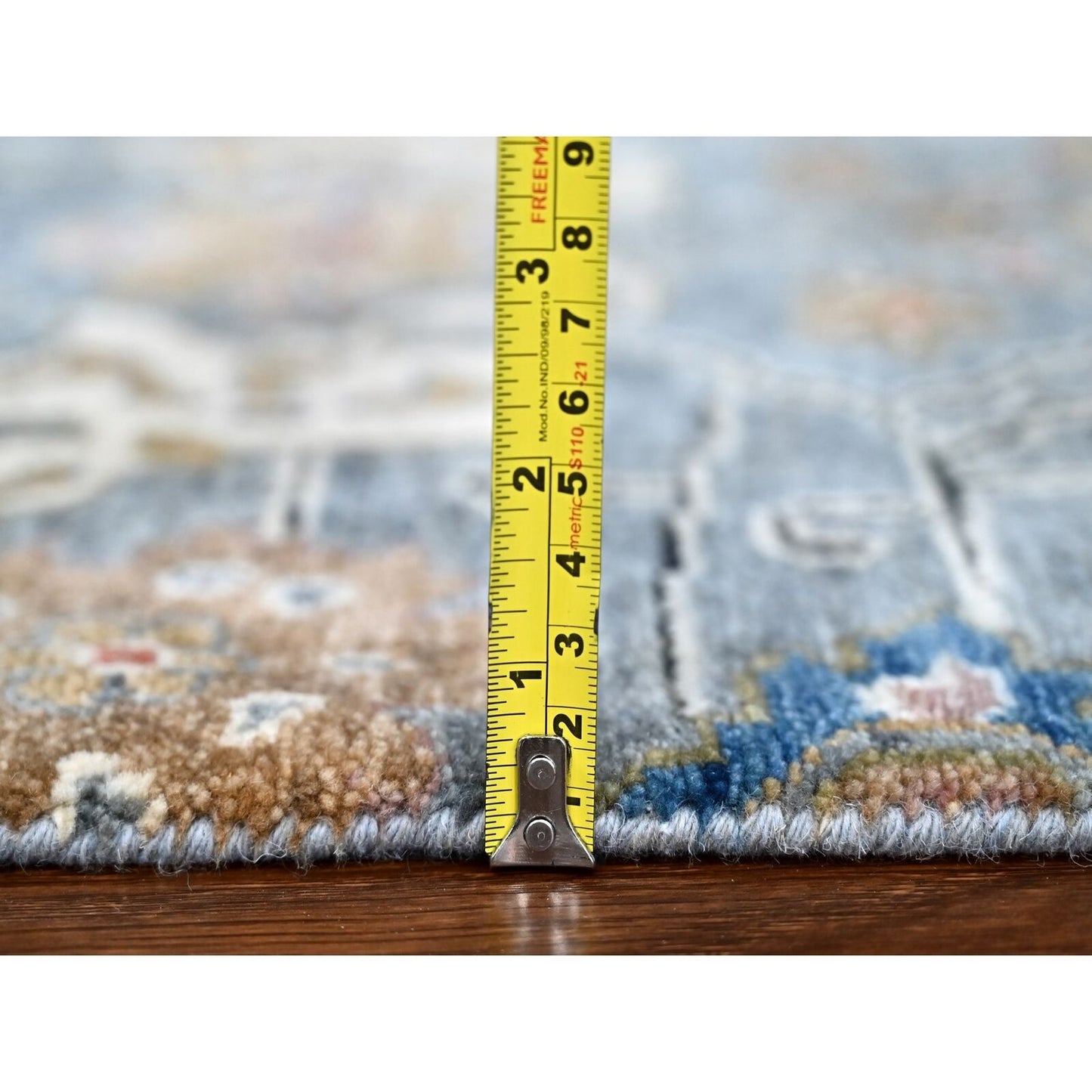 2'X3' Jubilee Gray Hand Knotted Heris Design Wool Oriental Mat Rug