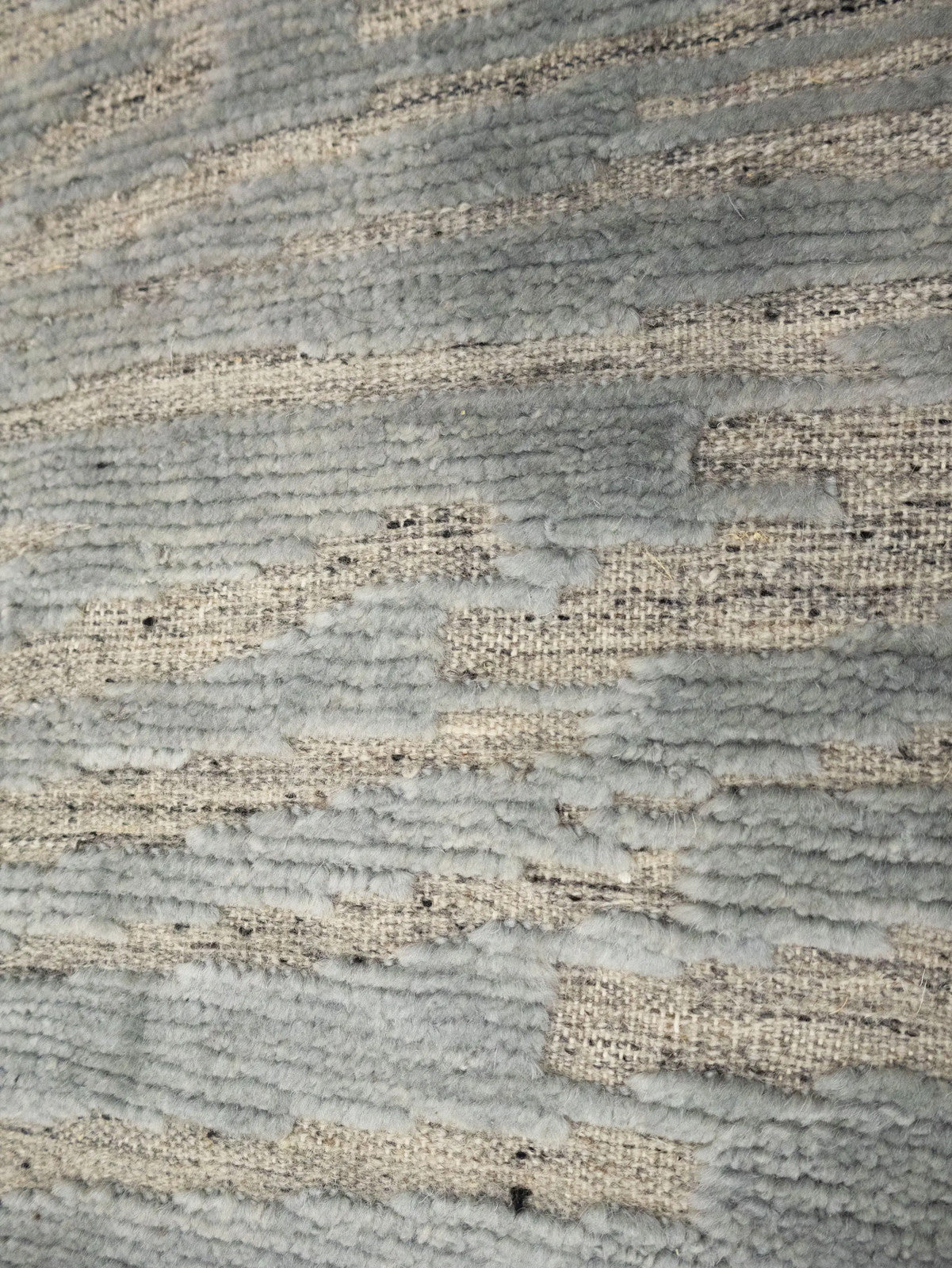 Bas-Relief Modern Gray Wool Hand-Knotted 6X9 Ft