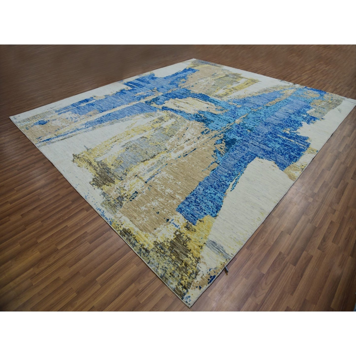 12'1"X13'10" White Abstract Design 100% Wool Hand Knotted Oversized Rug