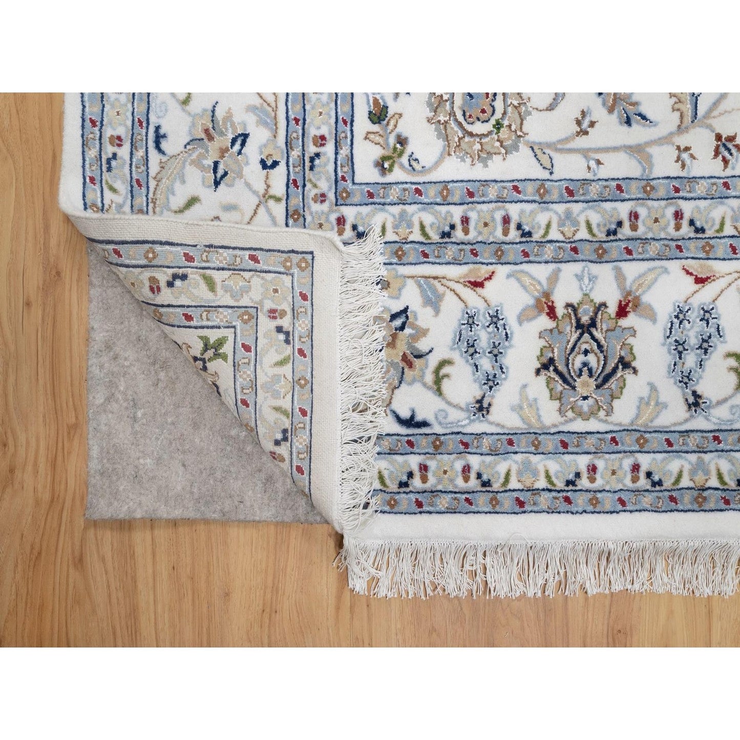 7'10"X10'3" Ivory Nain With Flower Pattern Wool And Silk Hand Knotted Rug