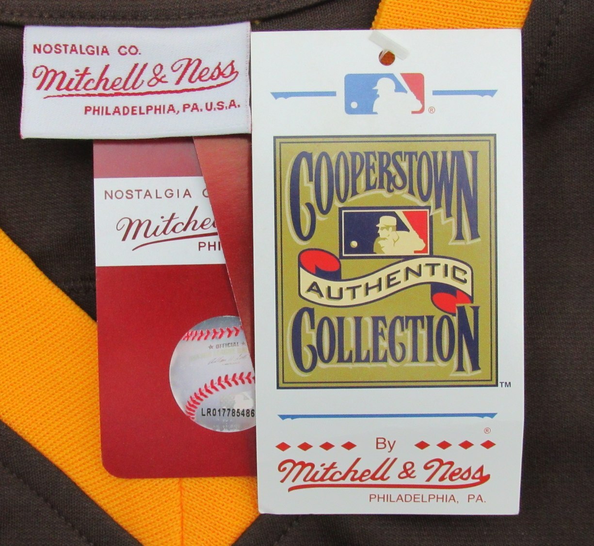 Rollie Fingers Hof Signed/Inscr Mitchell & Ness