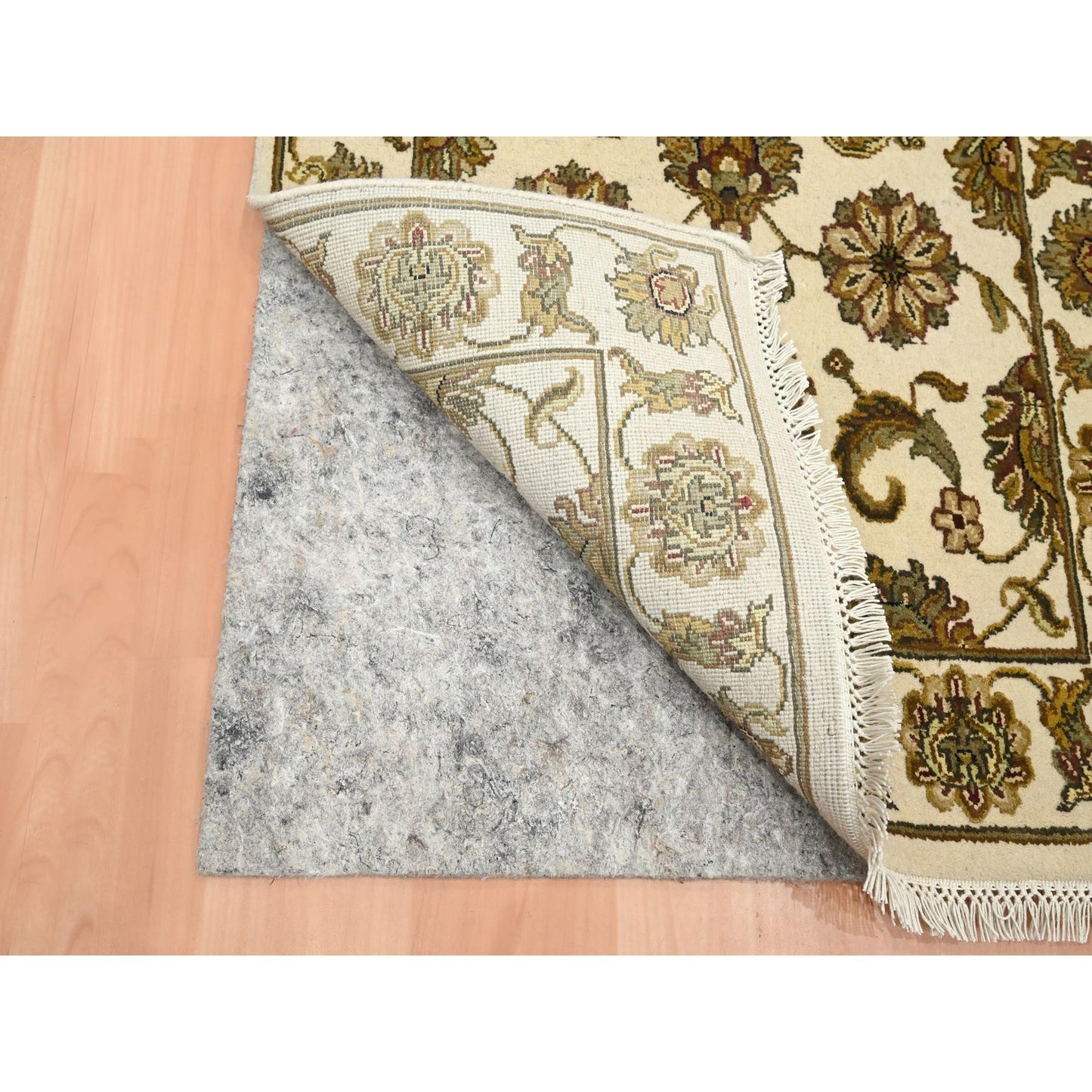 2'7"X8'3" White Rajasthan Leaf Design Hand Knotted Wool & Silk Runner Rug
