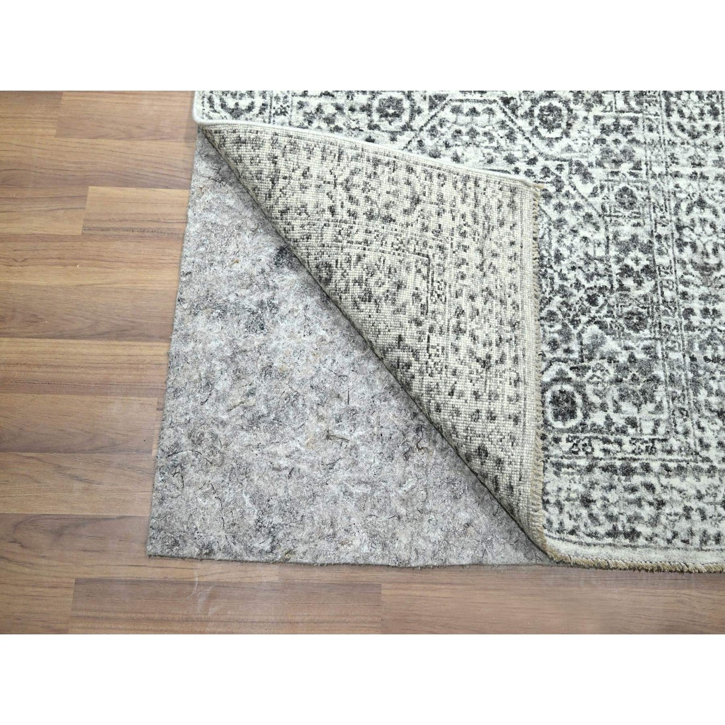2'6"X30' Ivory Pre Historic Mamluk Design Hand Knotted Wool Runner Rug