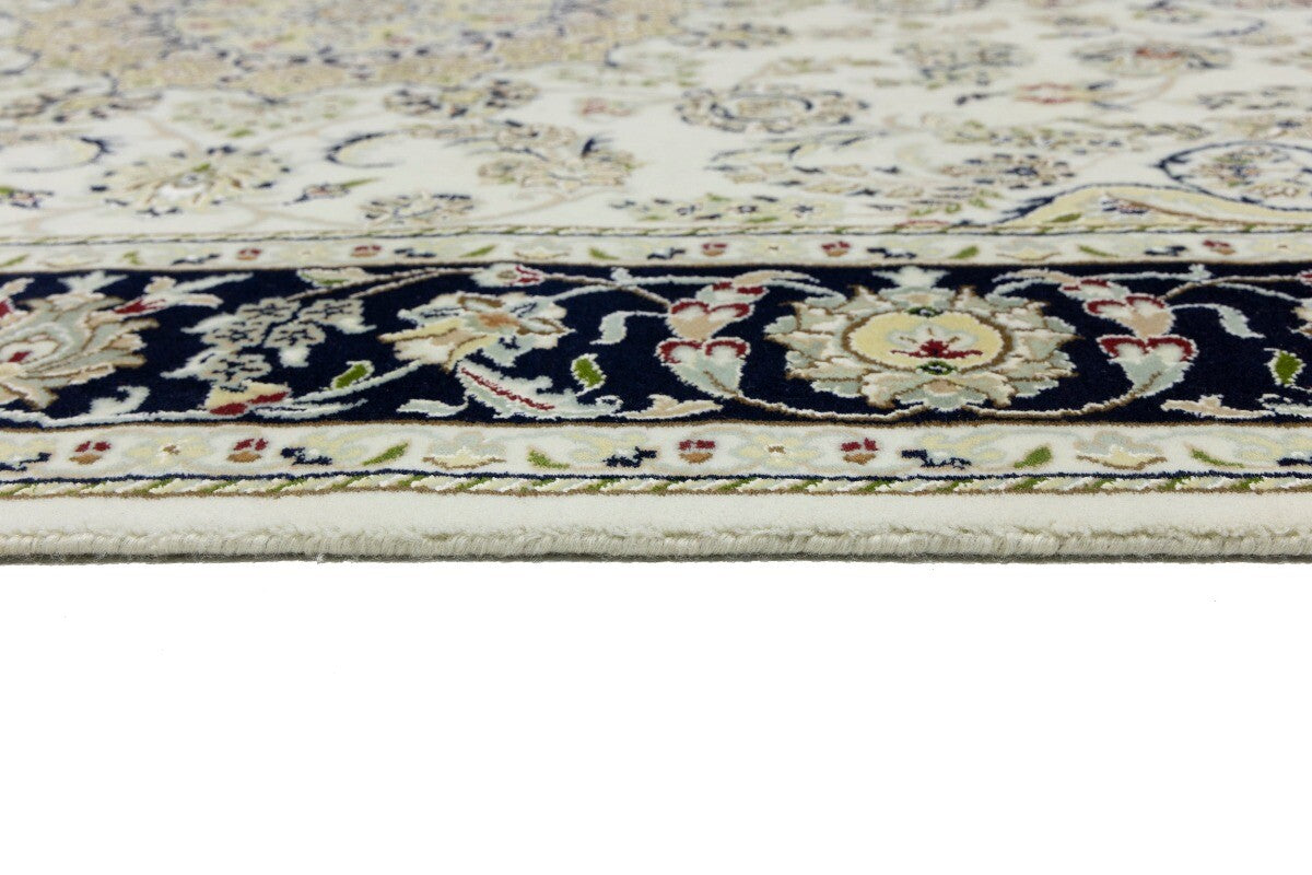 Hand-Knotted Indo-Nain Floral Medallion Rug
