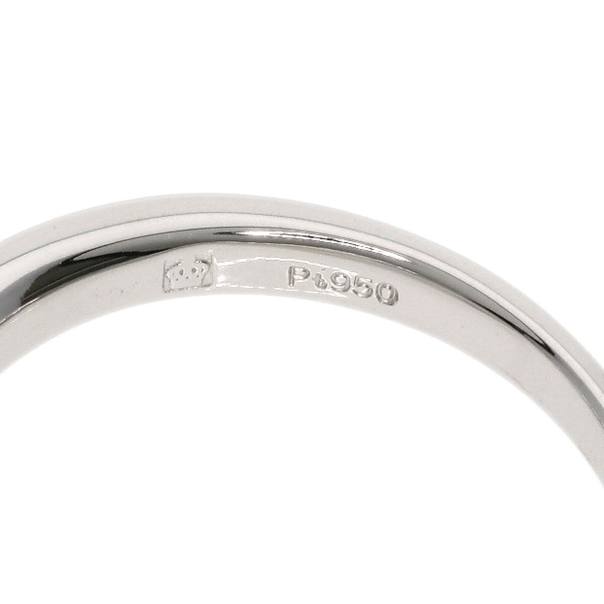 ROYAL ASSCHER Ring V-shaped marriage Platinum