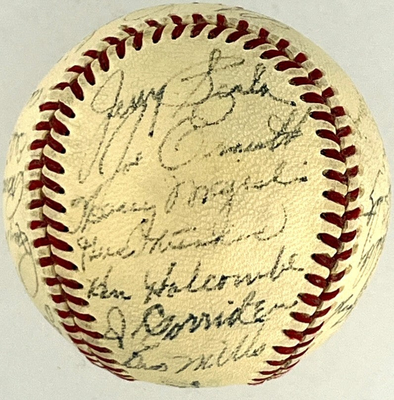 1950 Chicago White Sox Team Signed Baseball (26)