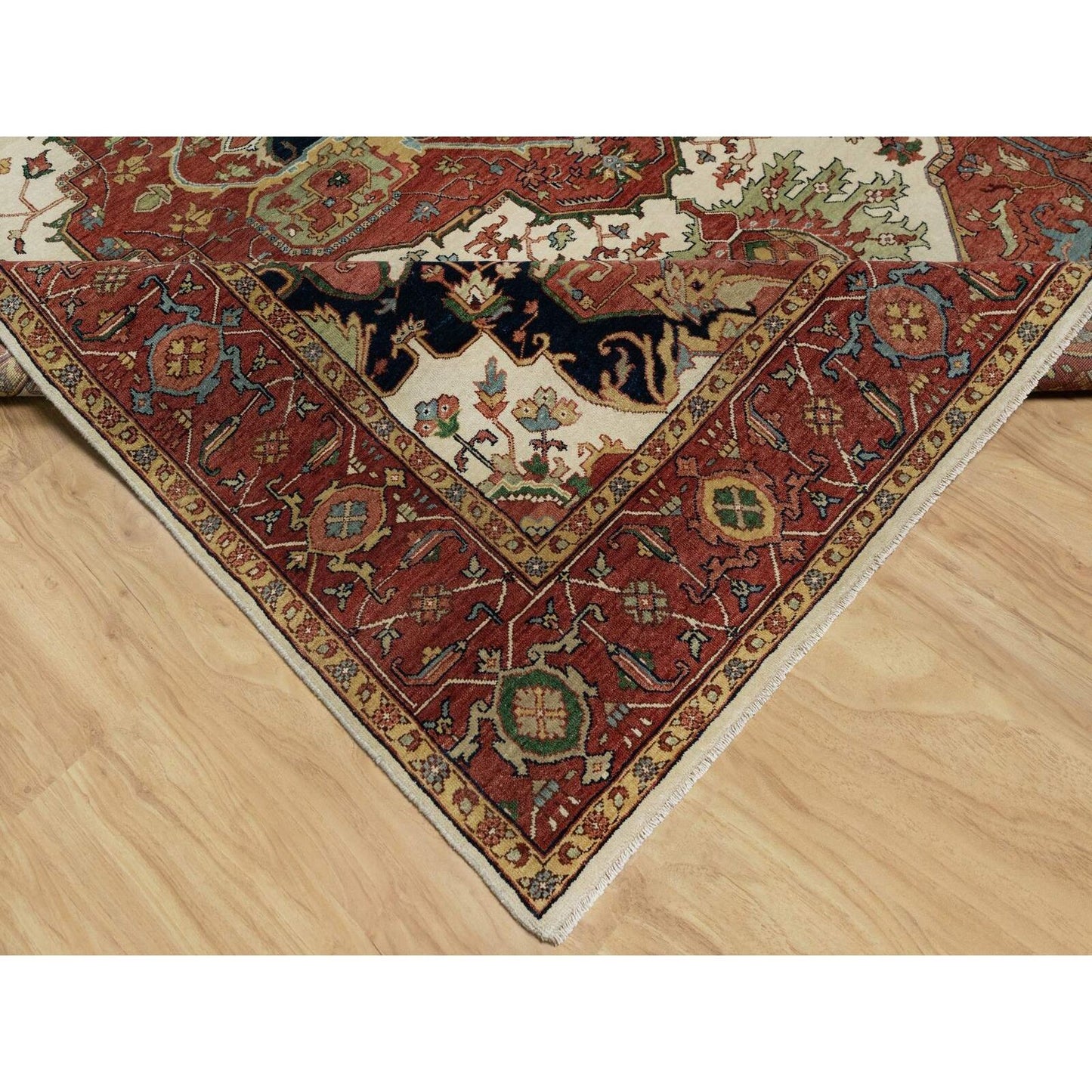 8'2"X10'2" White Antiqued Fine Heris Re-Creation Wool Hand Knotted Rug