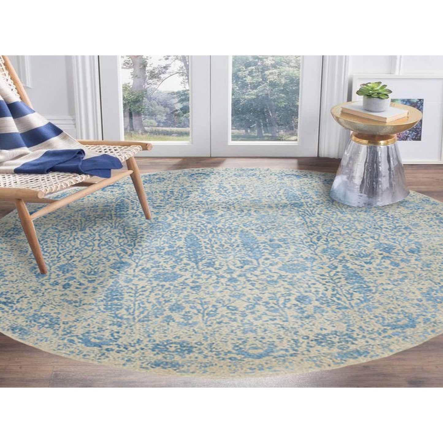 9'10"X9'10" Ivory Jacquard Handloomed Broken Cypress Treedesign Rug