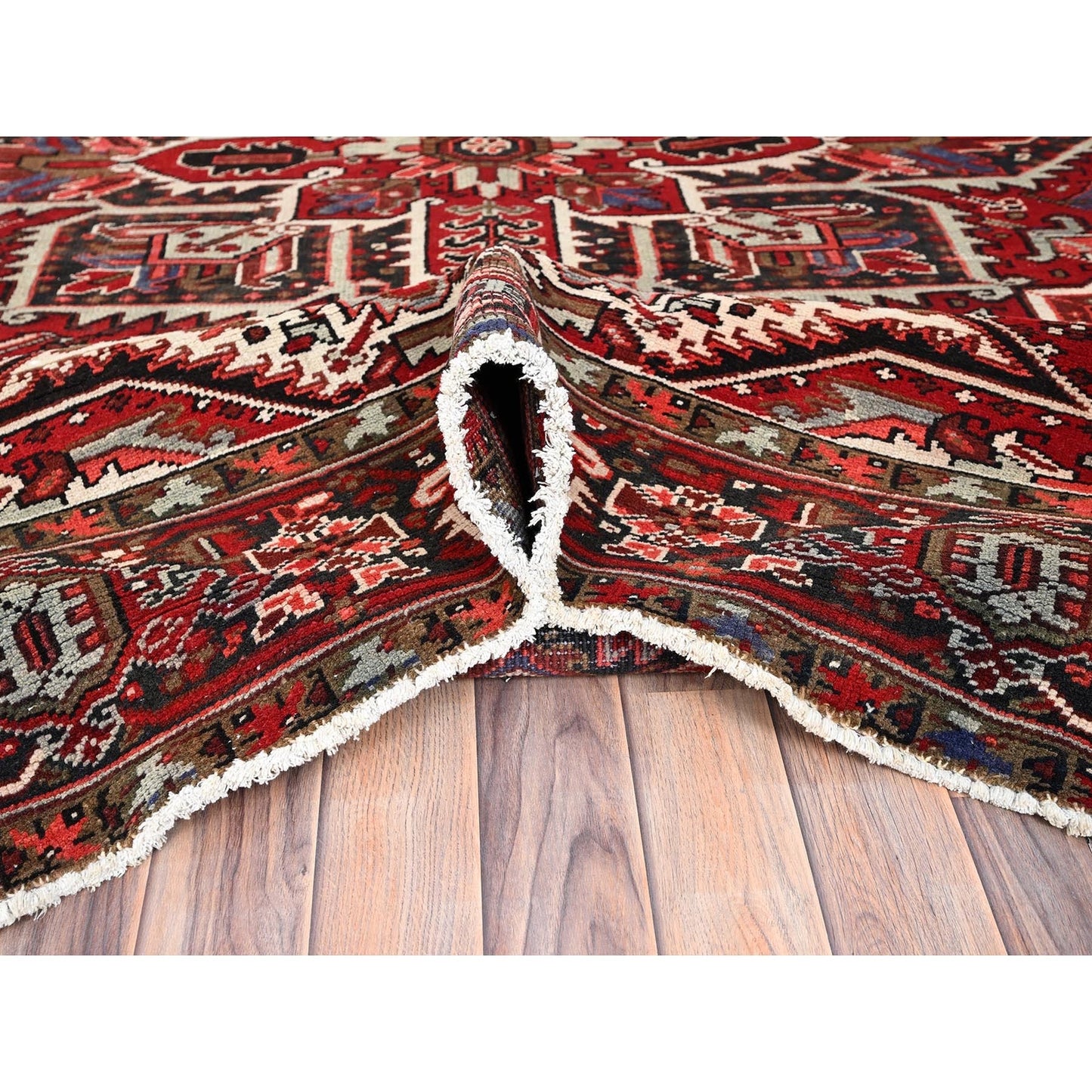 7'9"X10'10" Red Pure Wool Hand Knotted Vintage Zoroastrian Heris Rug
