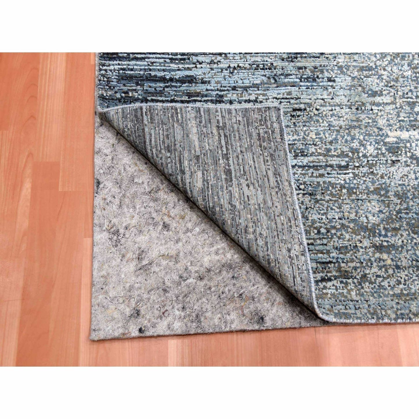 8'2"X8'2" Blue Oceanic Wool And Pure Silk Hand Knotted Square Rug