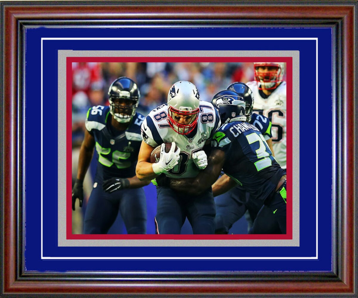 Rob Gronkowski Unsigned Framed Super Bowl Xlix 8X10 Photo