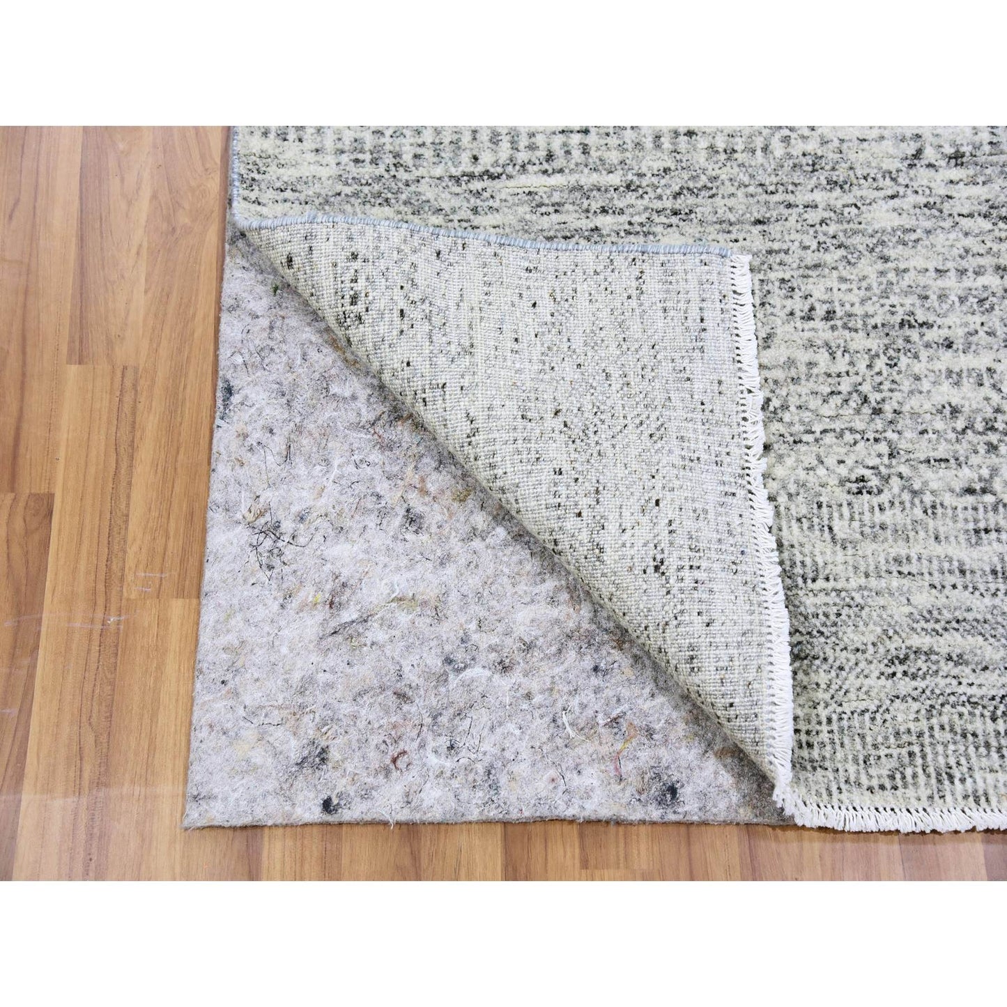 3'X5'1" Gainsboro Gray Grass Design Hand Knotted Undyed Organic Wool Rug