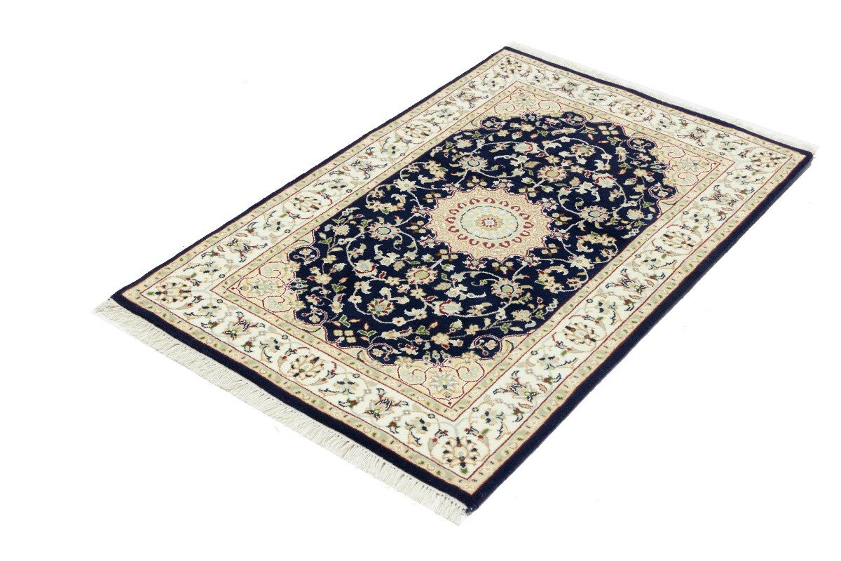 Indo-Nain Oriental Rug Floral Medallion Bedroom