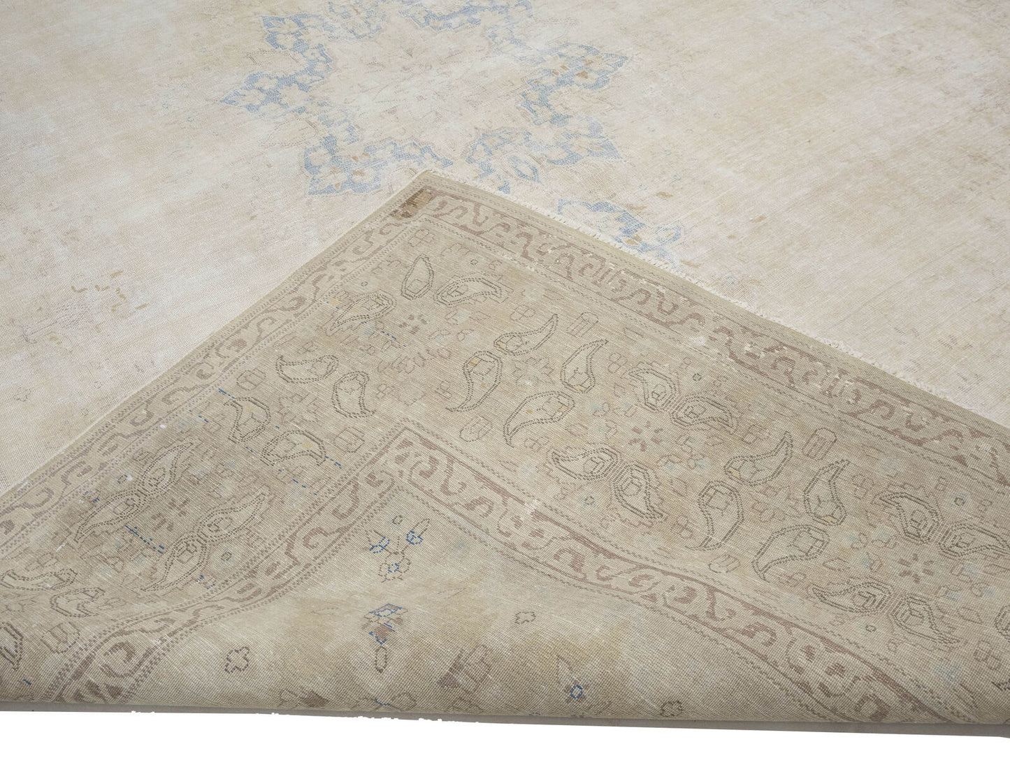 10X13 ft Distressed Vintage Oriental Rug Carpet
