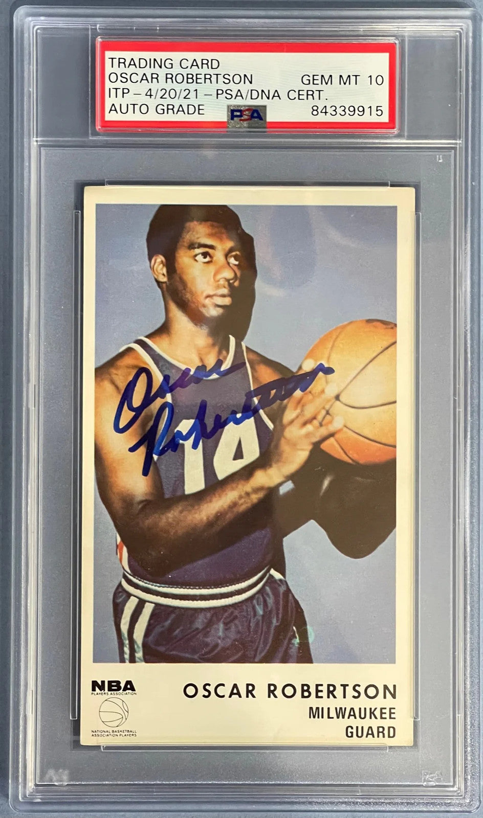 Oscar Robertson 1972 Icee Bear Autographed Card