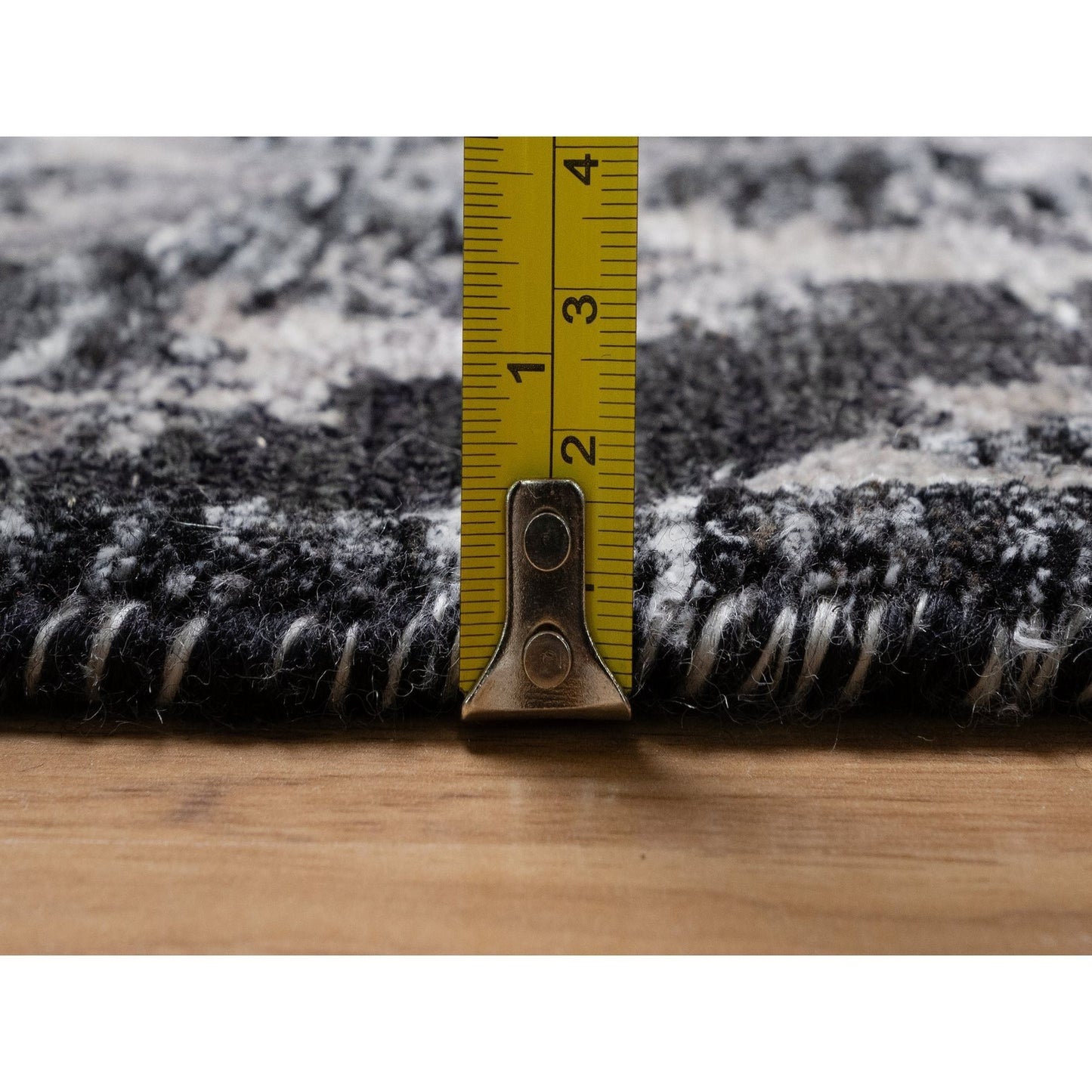 6'X8'10" Obsidian Black Wool And Silk Hand Knotted Sickle Leaf Design Rug
