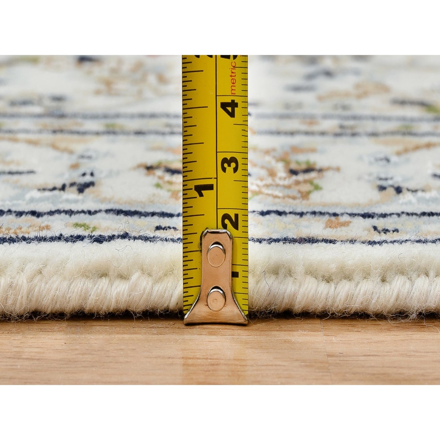 2'9"X26'2" Ivory 250 Kpsi Wool Hand Knotted Nain Xl Runner Rug