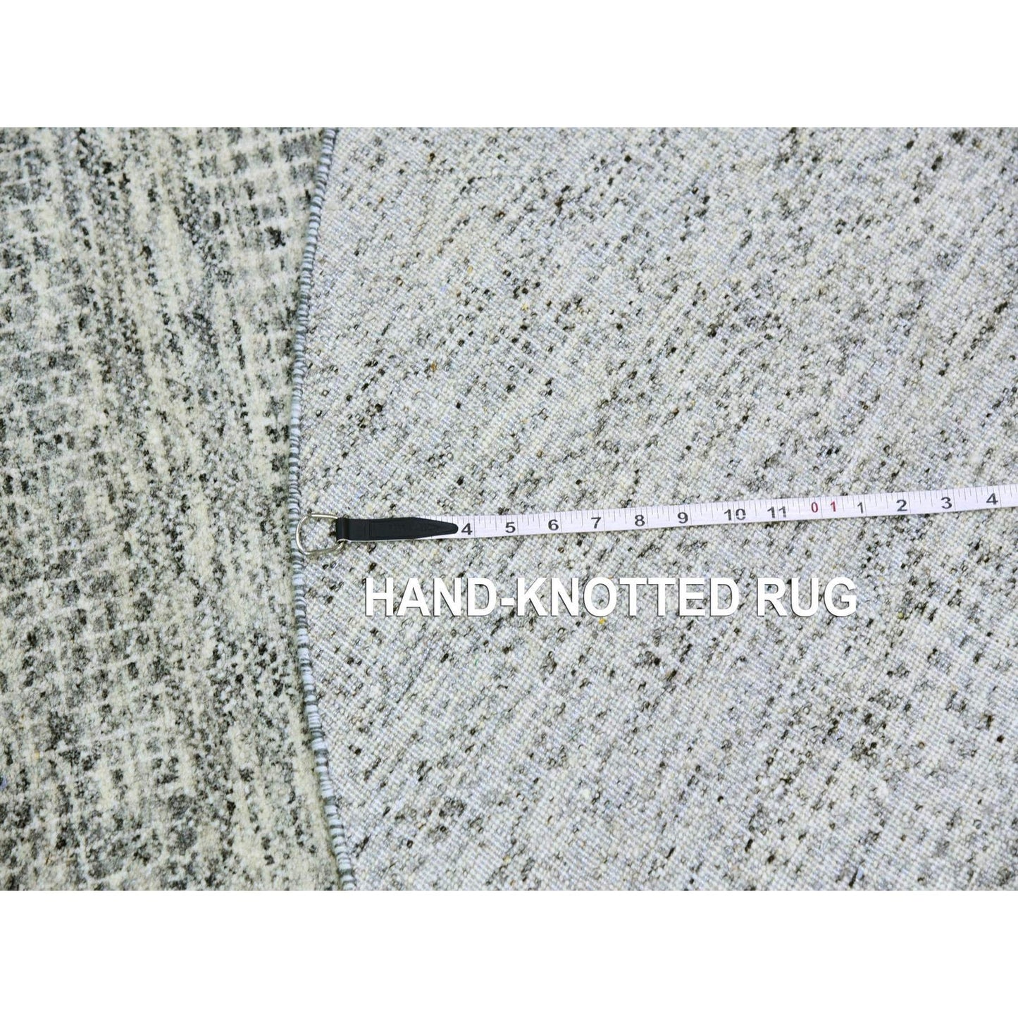 6'X6' Silver Chalice Gray Undyed Wool Grass Design Hand Knotted Round Rug