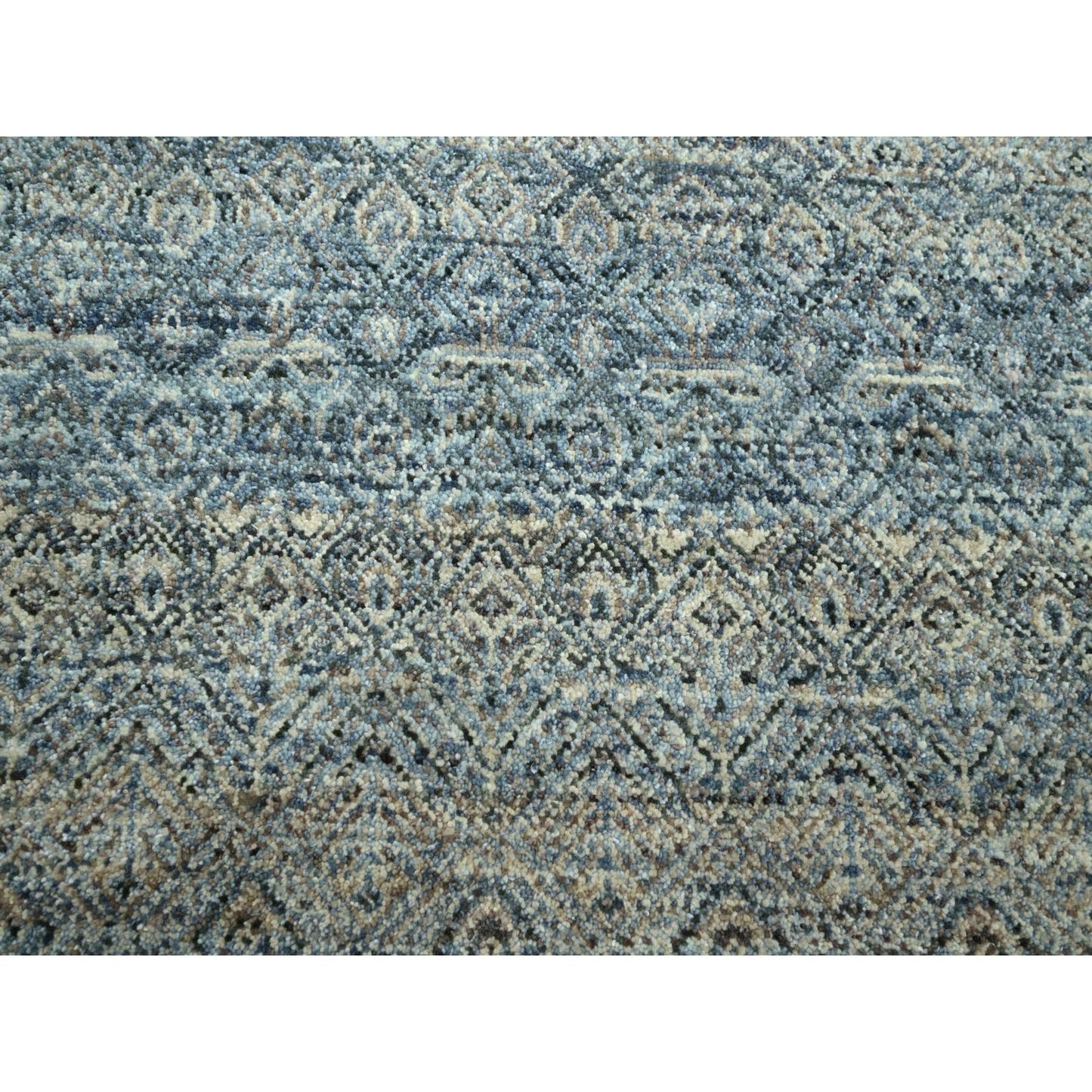 9'X12'2" Gray Kohinoor Small Repetitive Design Soft Wool Hand Knotted Rug