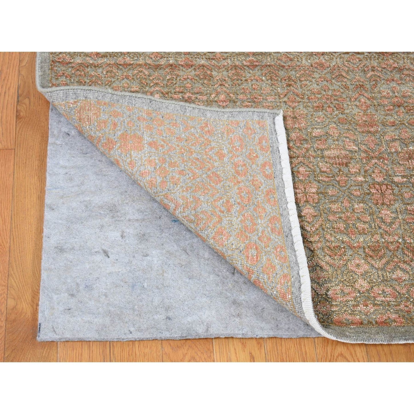 9'X12'2" Taupe, Repetitive Flower Design, Silken Wool Hand Knotted, Rug