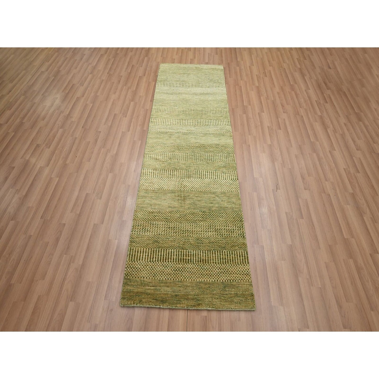 2'8"X8'3" Brown Modern Grass Design Hand Knotted Wool And Silk Runner Rug