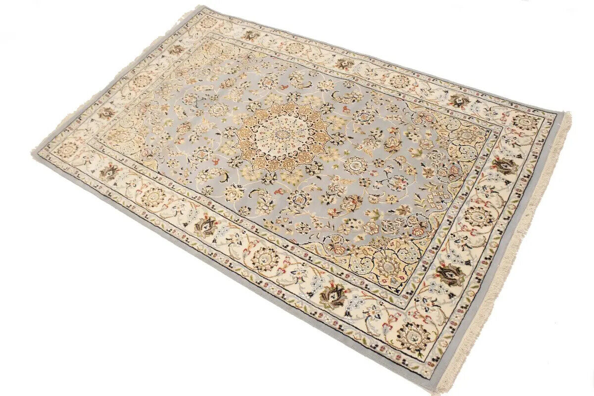 Handmade Extra Fine Indo-Nain Oriental Rug