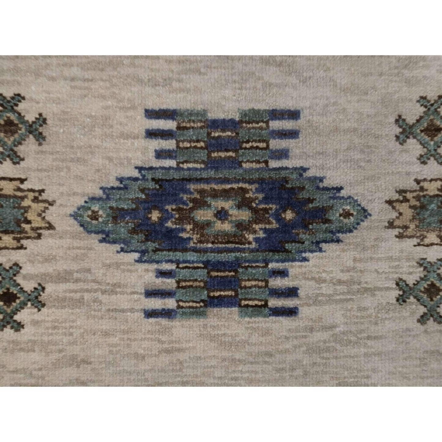 2'7"X9'10" Light Gray Southwest Design Hand Knotted Pure Wool Runner Rug