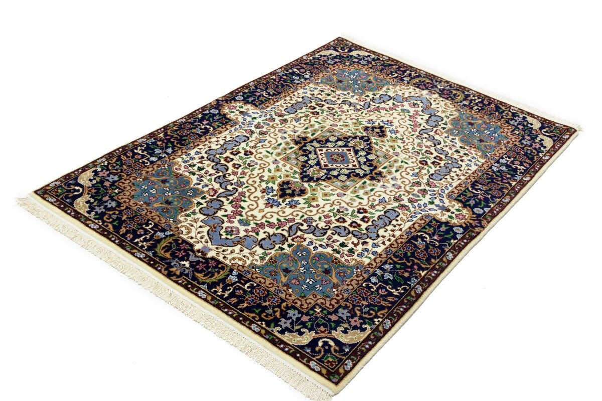 Hand-Knotted Kirman Classic Floral Design