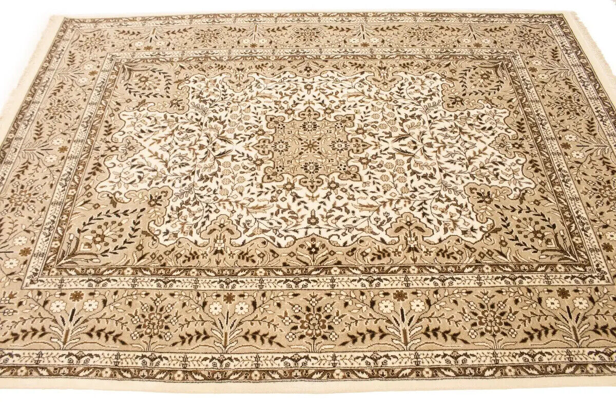 Handmade Vintage Style Cream Floral Kirman Rug