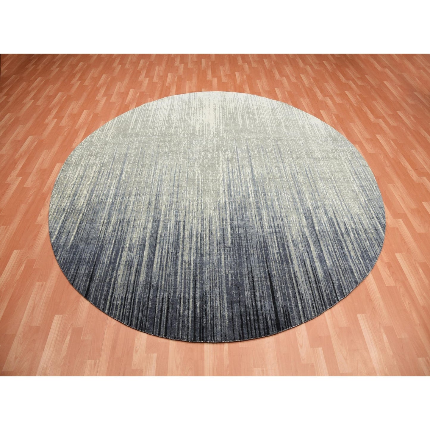 10'X10' Gray Modern Ombre Organic Wool Hand Knotted Round Oriental Rug