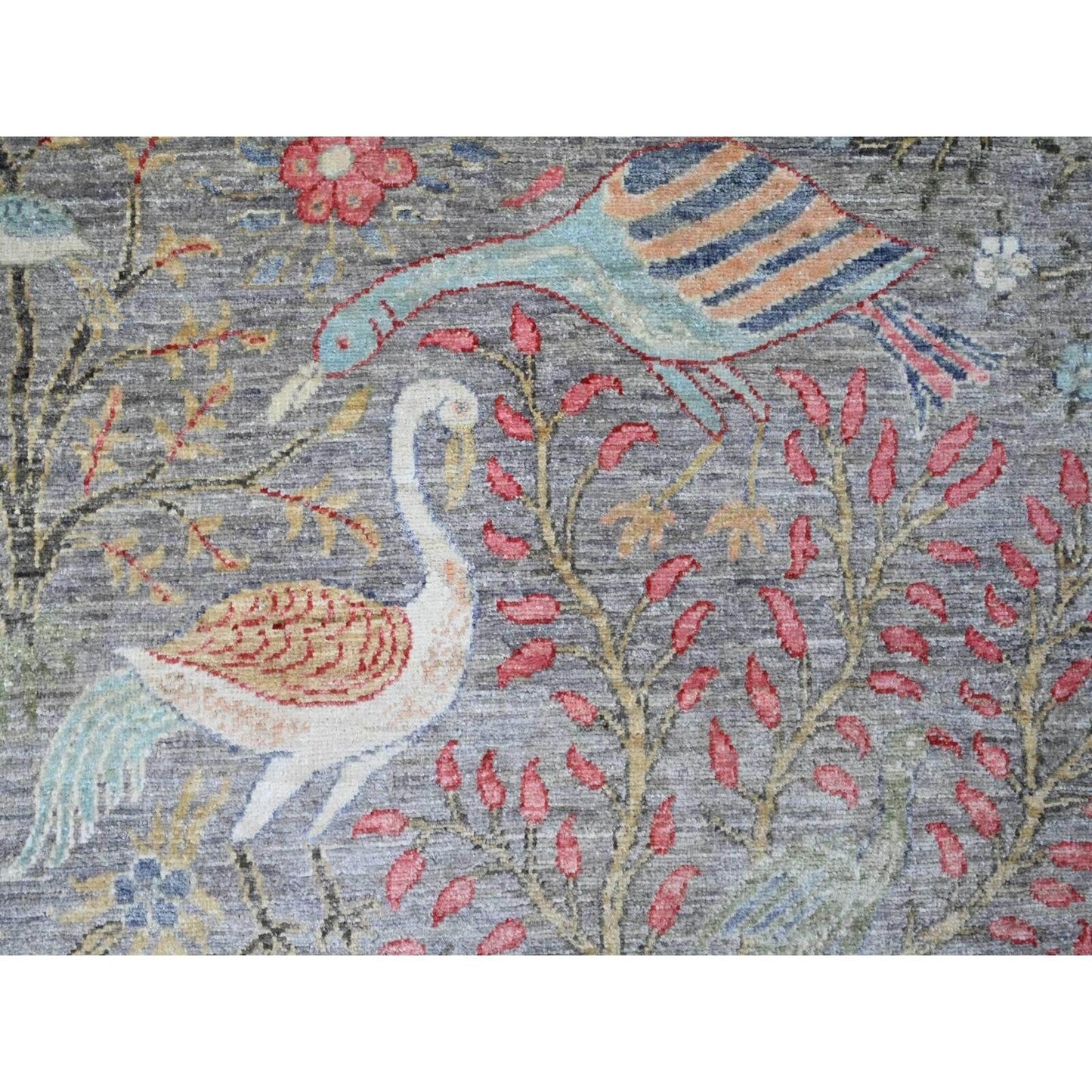7'9"X7'9" Gray Birds Of Paradise Design Hand Knotted Soft Wool Round Rug