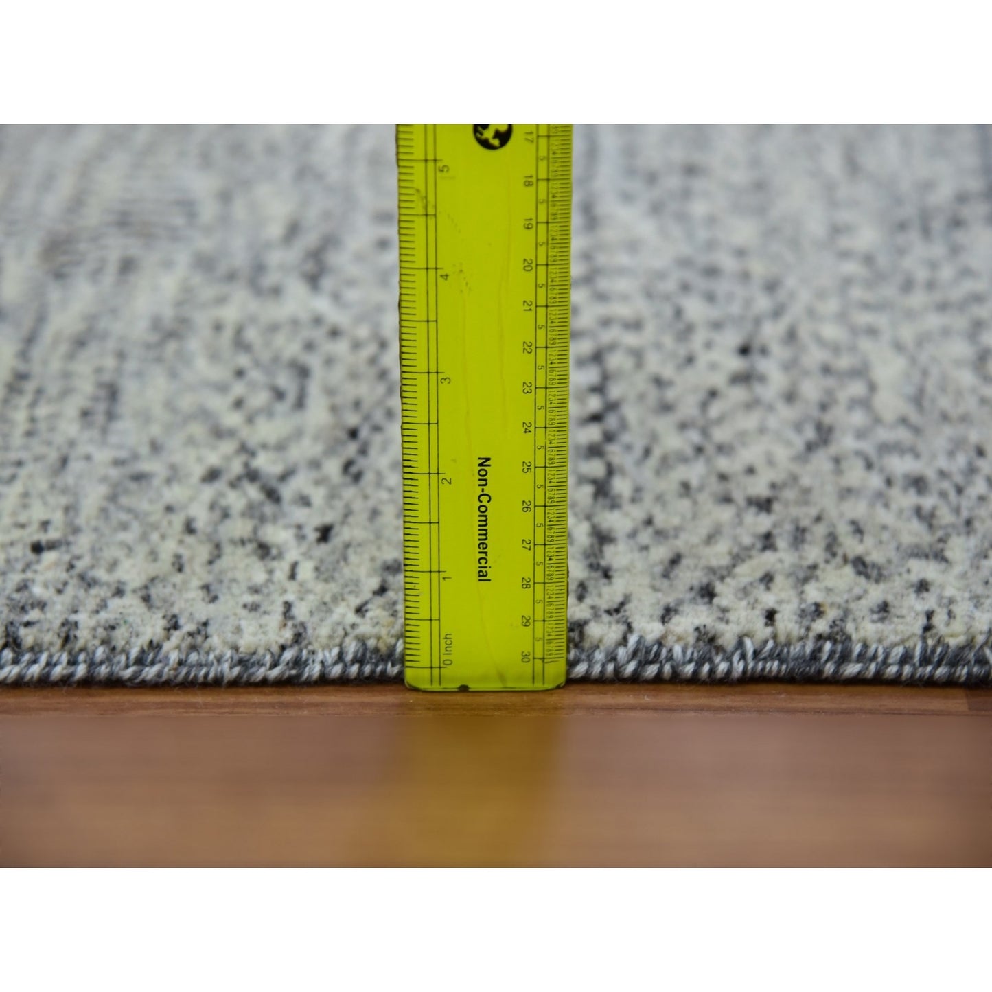 4'X6'2" Rock Ridge Gray Hand Knotted Grass Undyed Pure Wool Oriental Rug