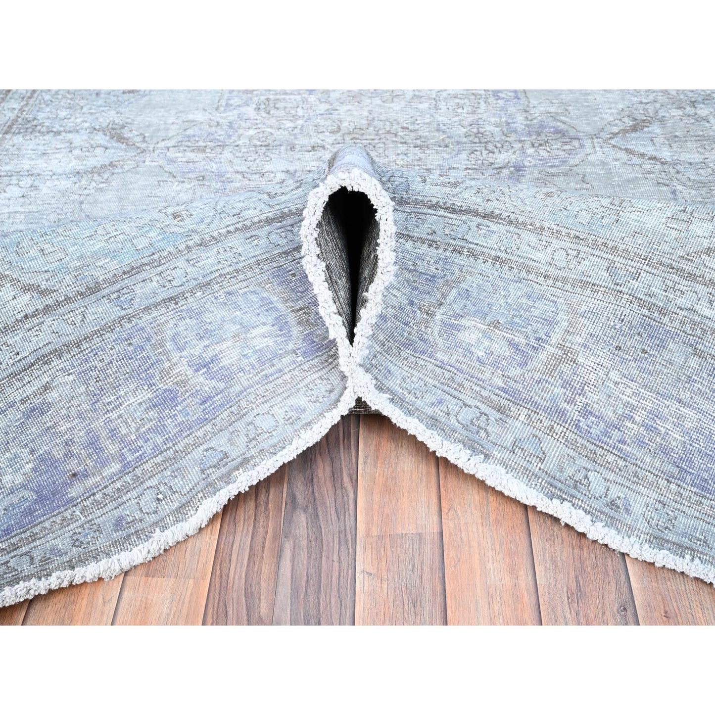 6'9"X9'10" Blue Gray Hand Knotted Vintage Zoroastrian Tebraz Wool Rug