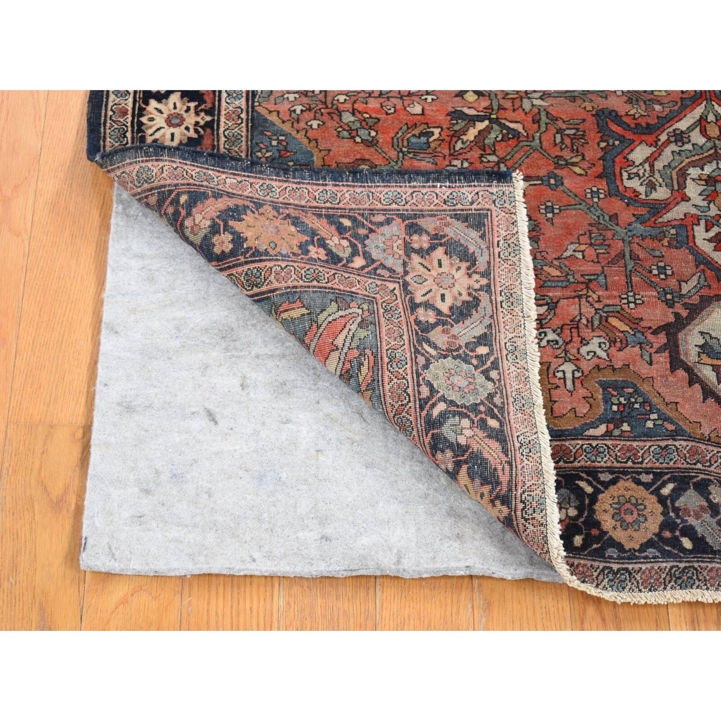 4'1"X6'4" Red Antique Zoroastrian Firighen Saroogh Hand Knotted Wool Rug