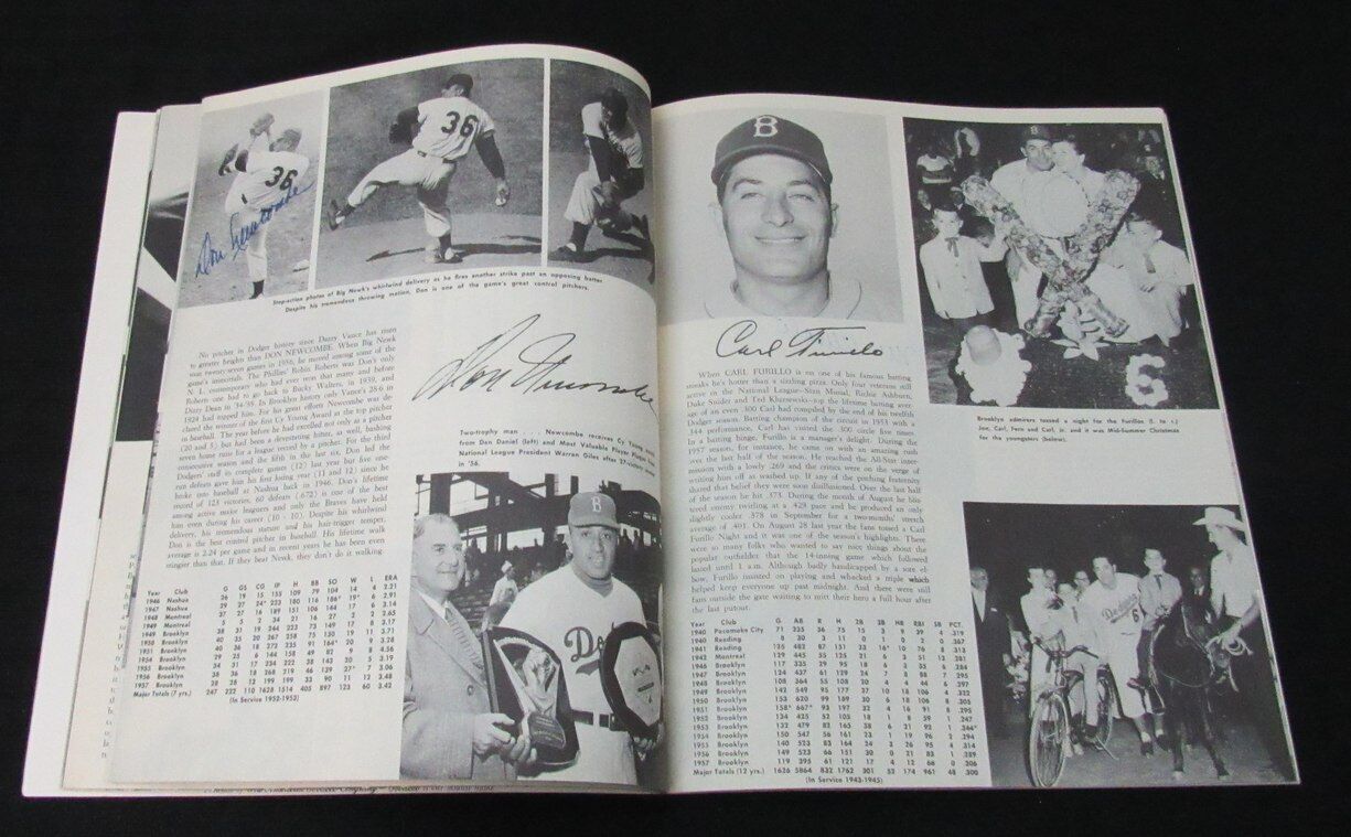 1958 Dodgers Signed/Auto (26) Yearbook Koufax