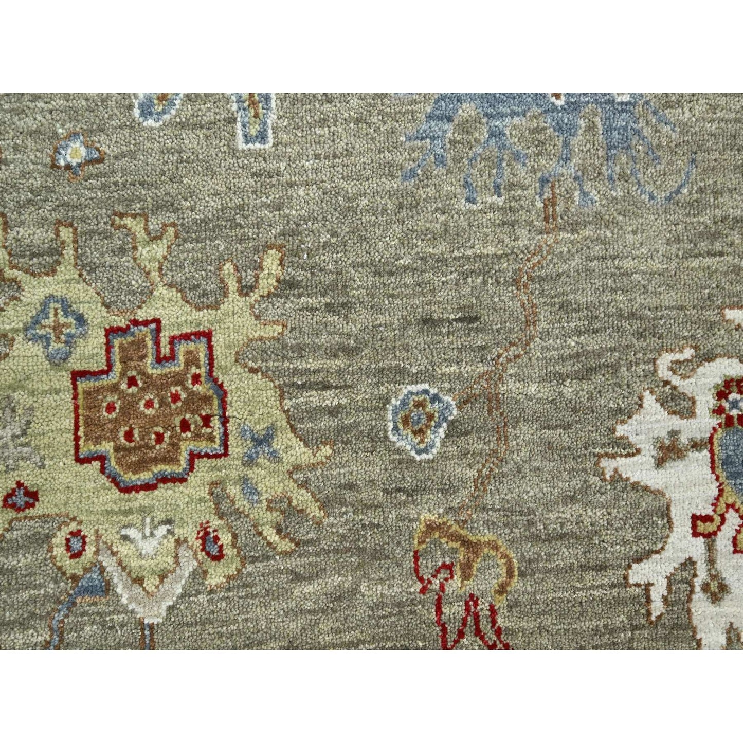 8'1"X10'1" Stone Gray Agra With Ziegler Design Hand Knotted Pure Wool Rug